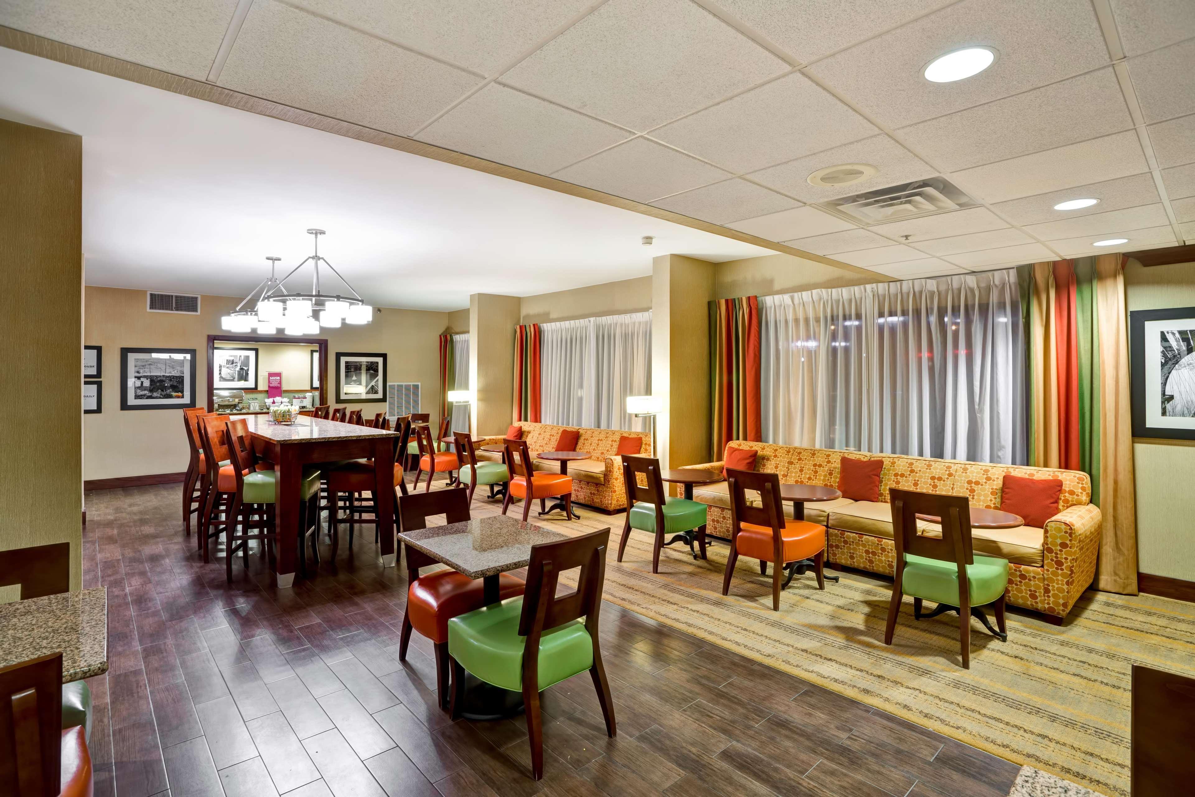 Hampton Inn Morgantown Kültér fotó